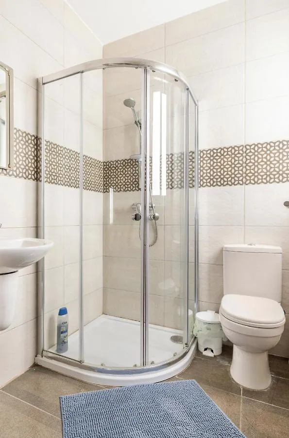 Homestay F8 Room 1, Private Double Room With Private Bathroom In Shared Flat Msida Malta